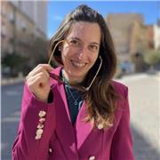 Lezioni di latino, musica, italiano, storia